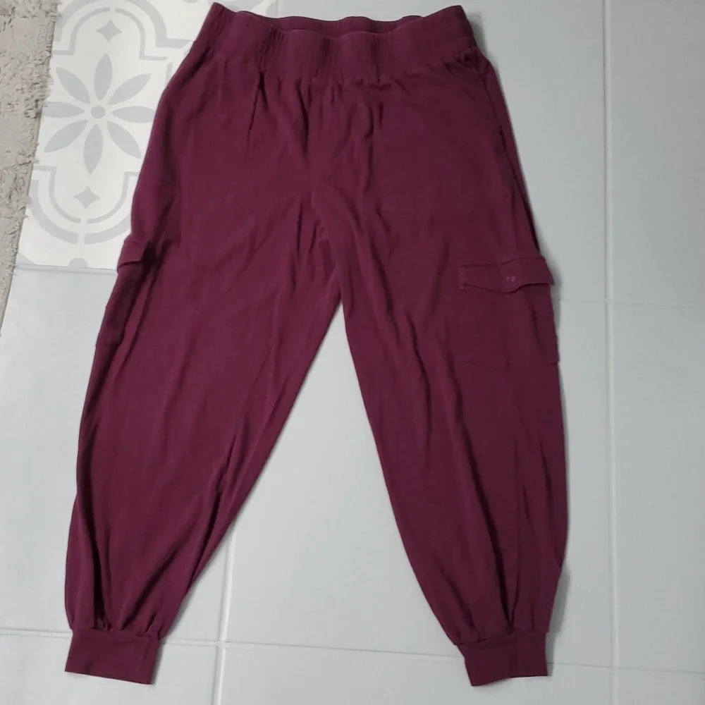 5/$25 Any Body Cozy Knot Cargo Jogger pant